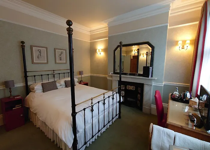 Yorke Lodge Bed And Breakfast